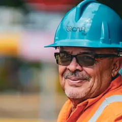 Sergio Mora · Licensed electrician